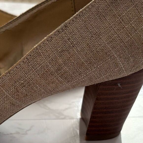 Naturalizer Women's Tan and Gold Woven Peep Toe Heels 6.5 - Picture 6 of 7